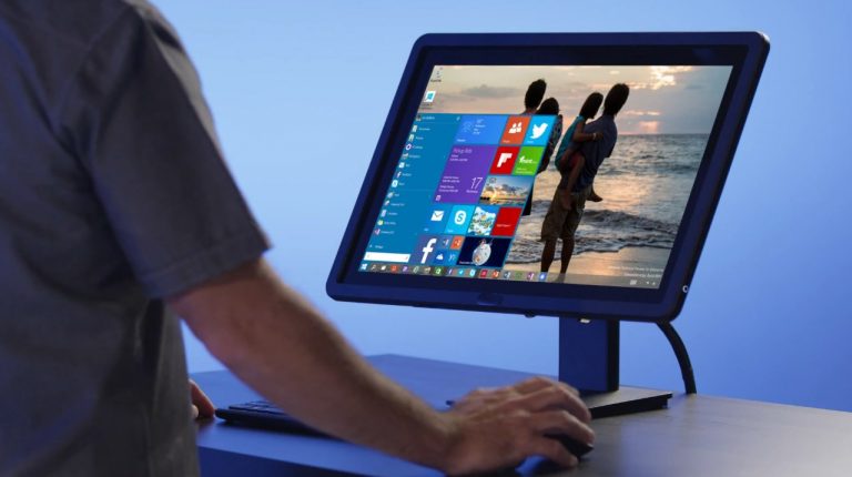 Consulta llamadas perdidas y envía mensajes de texto a través de Cortana desde tu PC con Windows 10